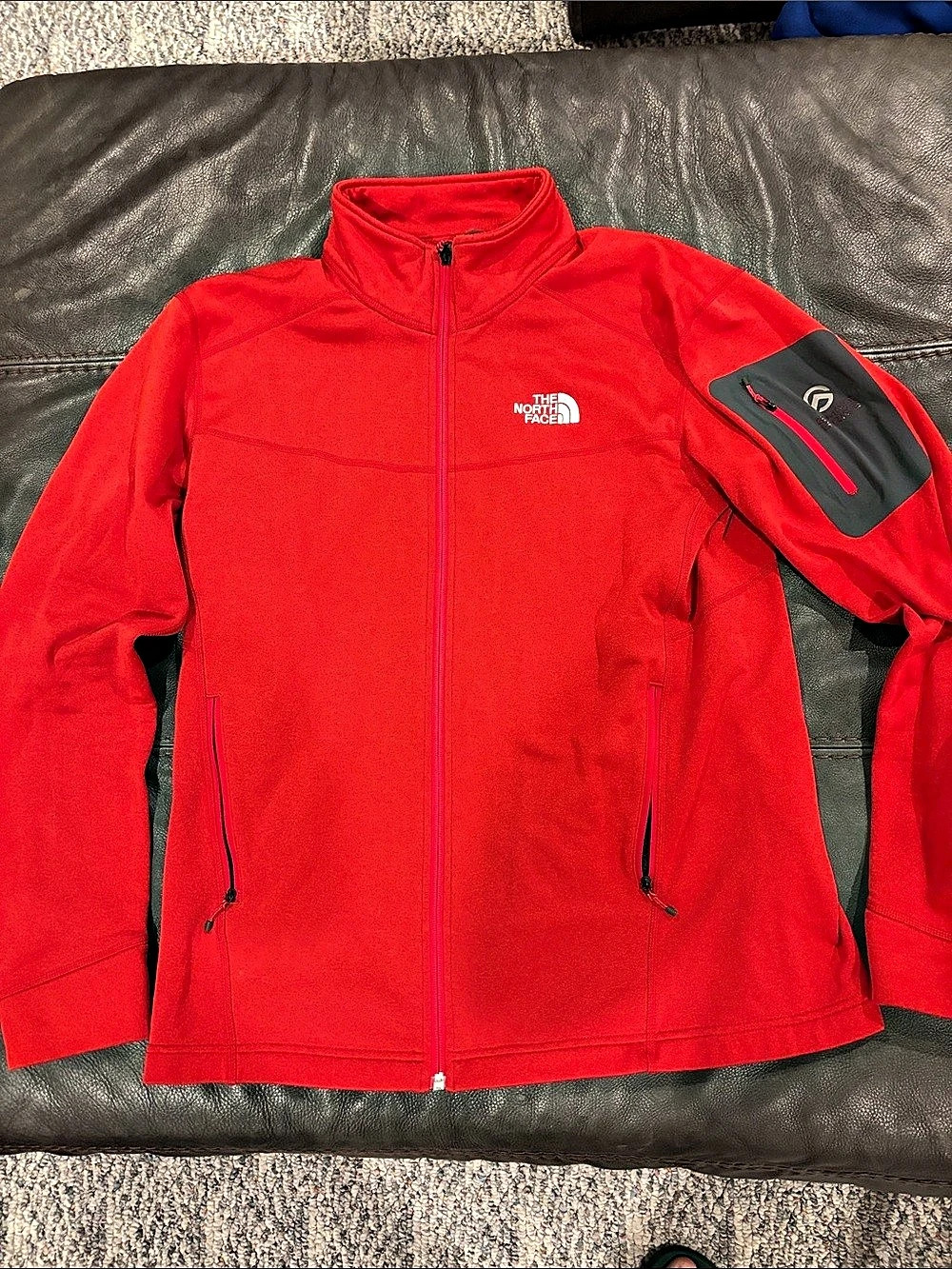 The North Face Summit Series Performance Jacket Red men’s Size Large Like New